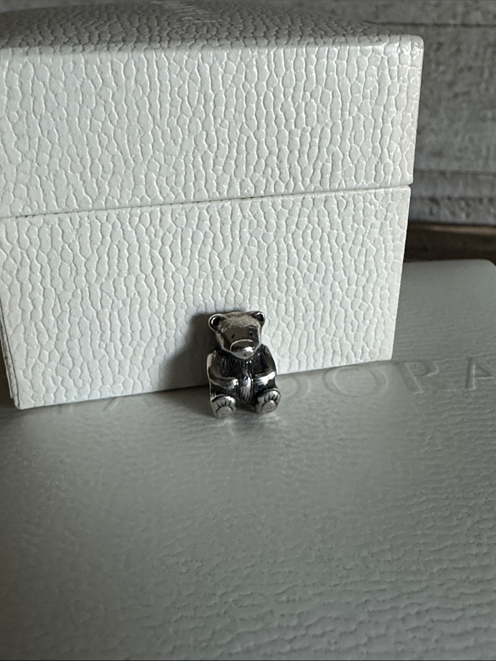 Pandora great shape sitting teddy bear sterling silver 925 ale charm